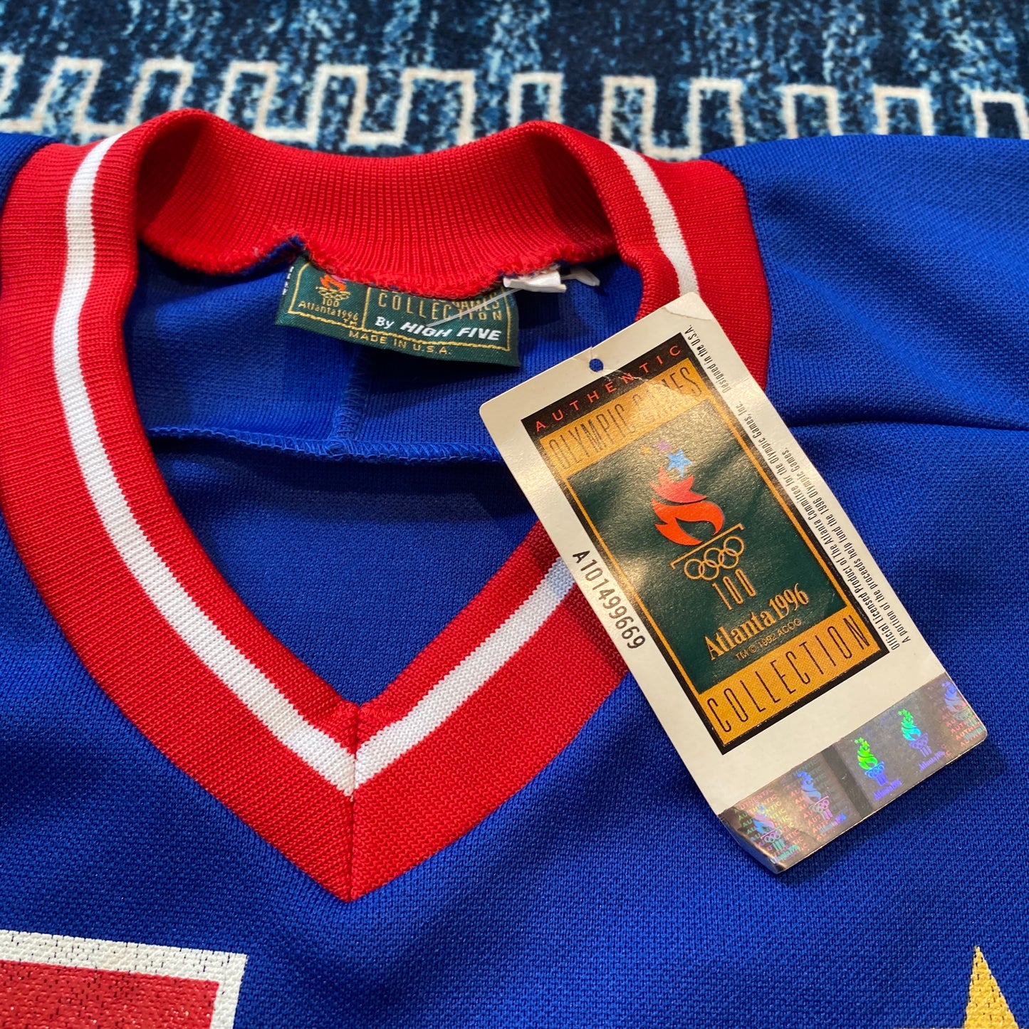 1996 Atlanta Olympics hockey jersey NOS w/tags - included